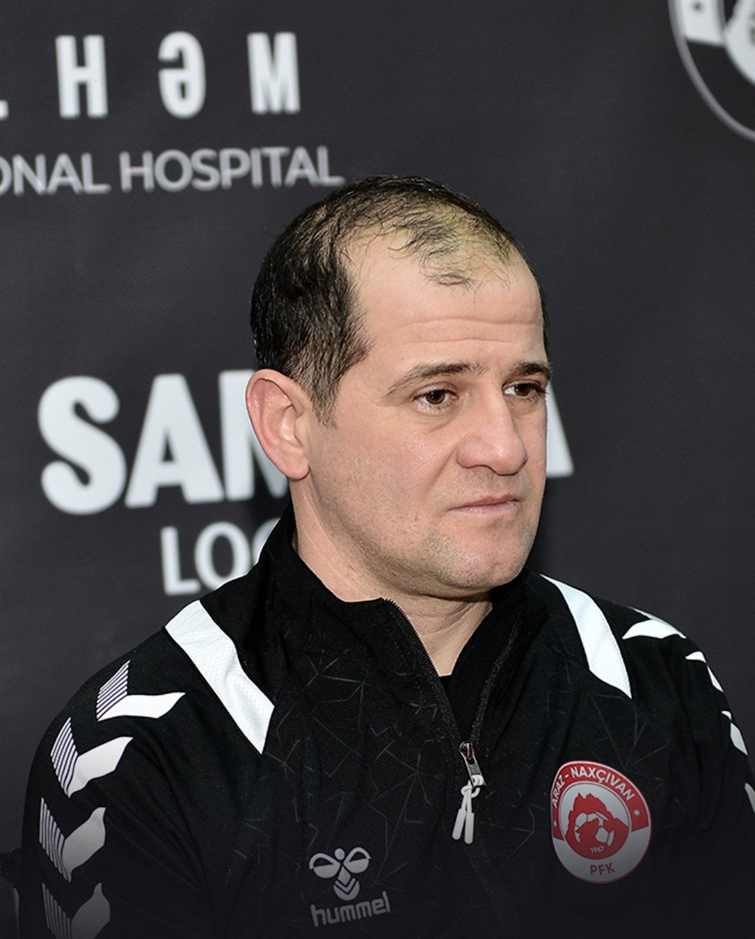 "İrəli baxmalıyıq"